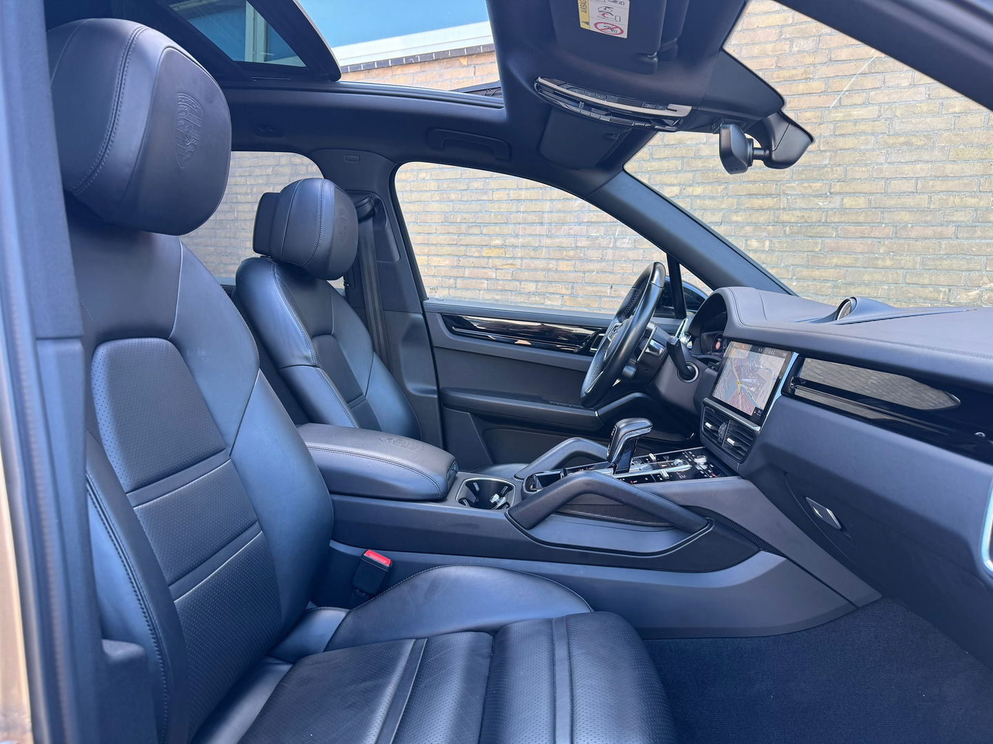 Porsche Cayenne 3.0 E-Hybrid|Pano|Sportchrono|Bose|Sportdesign|Memory|360Camera|Luchtvering|PDLS+|Leder|463PK