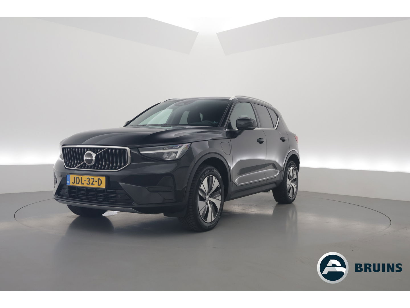 Volvo XC40 1.5 T4 Plug-in hybrid Core Bright | Facelift | Camera | Navi | Stoel- & Stuurverw. | CarPlay |