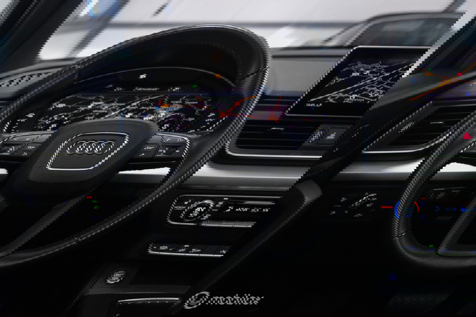 Audi Q5 55 TFSI e quattro | Luchtvering | Panorama | Adaptive | Trekhaak | Leder | Virtual cockpit | rijklaar |