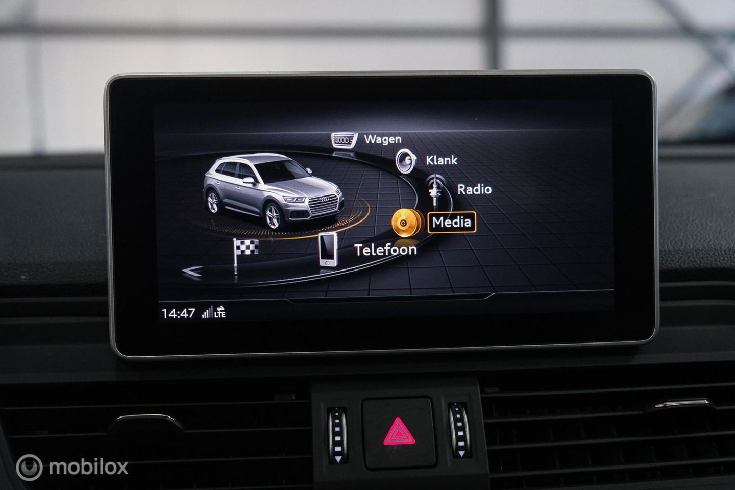 Audi Q5 55 TFSI e quattro | Luchtvering | Panorama | Adaptive | Trekhaak | Leder | Virtual cockpit | rijklaar |