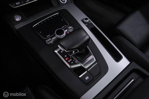 Audi Q5 55 TFSI e quattro | Luchtvering | Panorama | Adaptive | Trekhaak | Leder | Virtual cockpit | rijklaar |