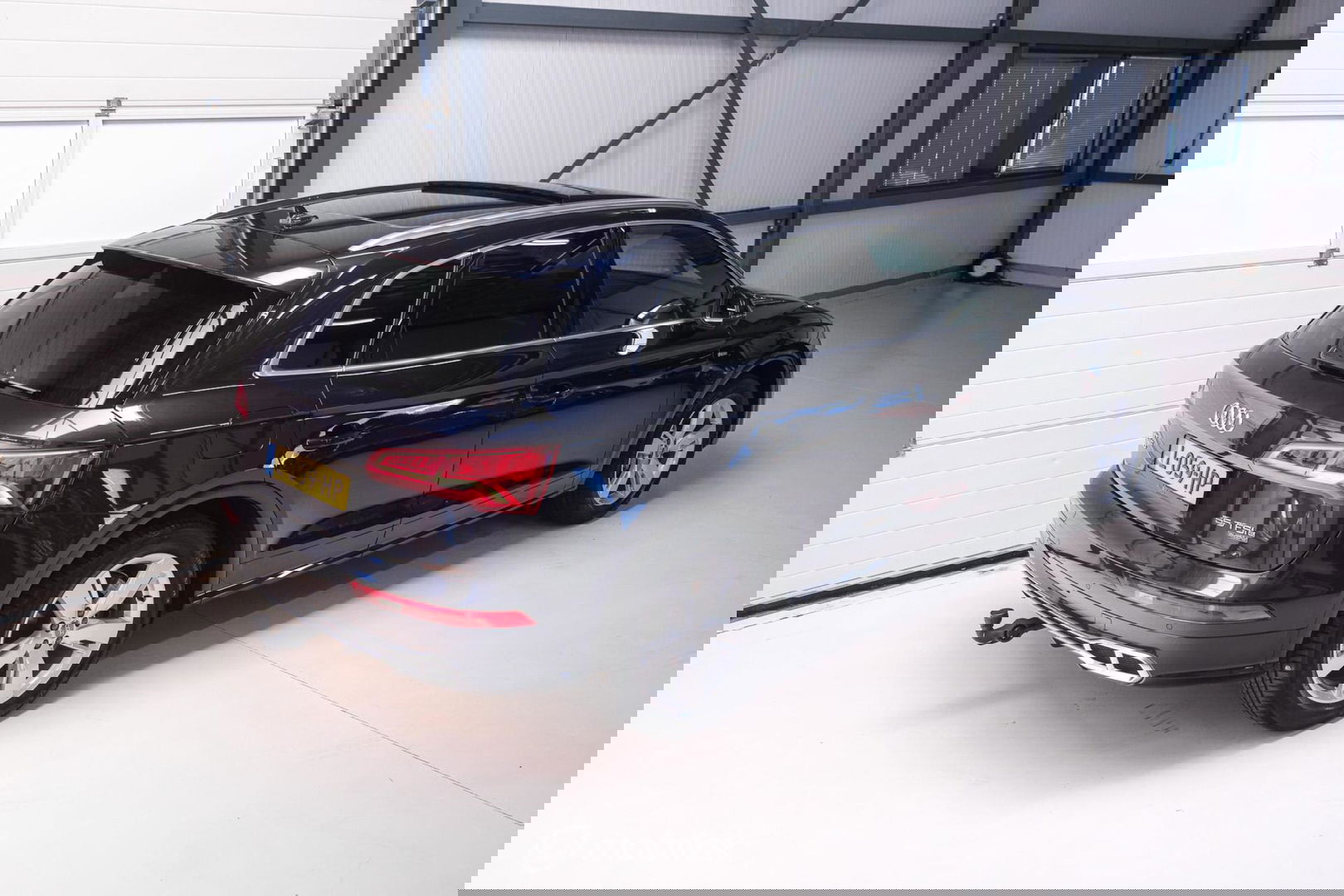 Audi Q5 55 TFSI e quattro | Luchtvering | Panorama | Adaptive | Trekhaak | Leder | Virtual cockpit | rijklaar |