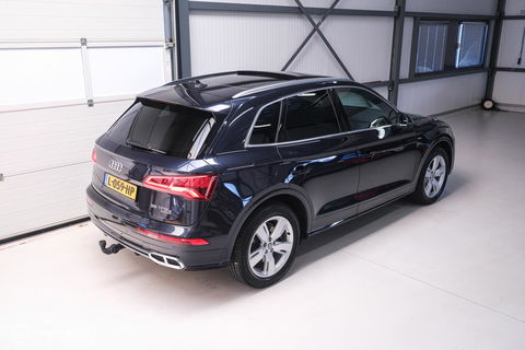 Audi Q5 55 TFSI e quattro | Luchtvering | Panorama | Adaptive | Trekhaak | Leder | Virtual cockpit | rijklaar |