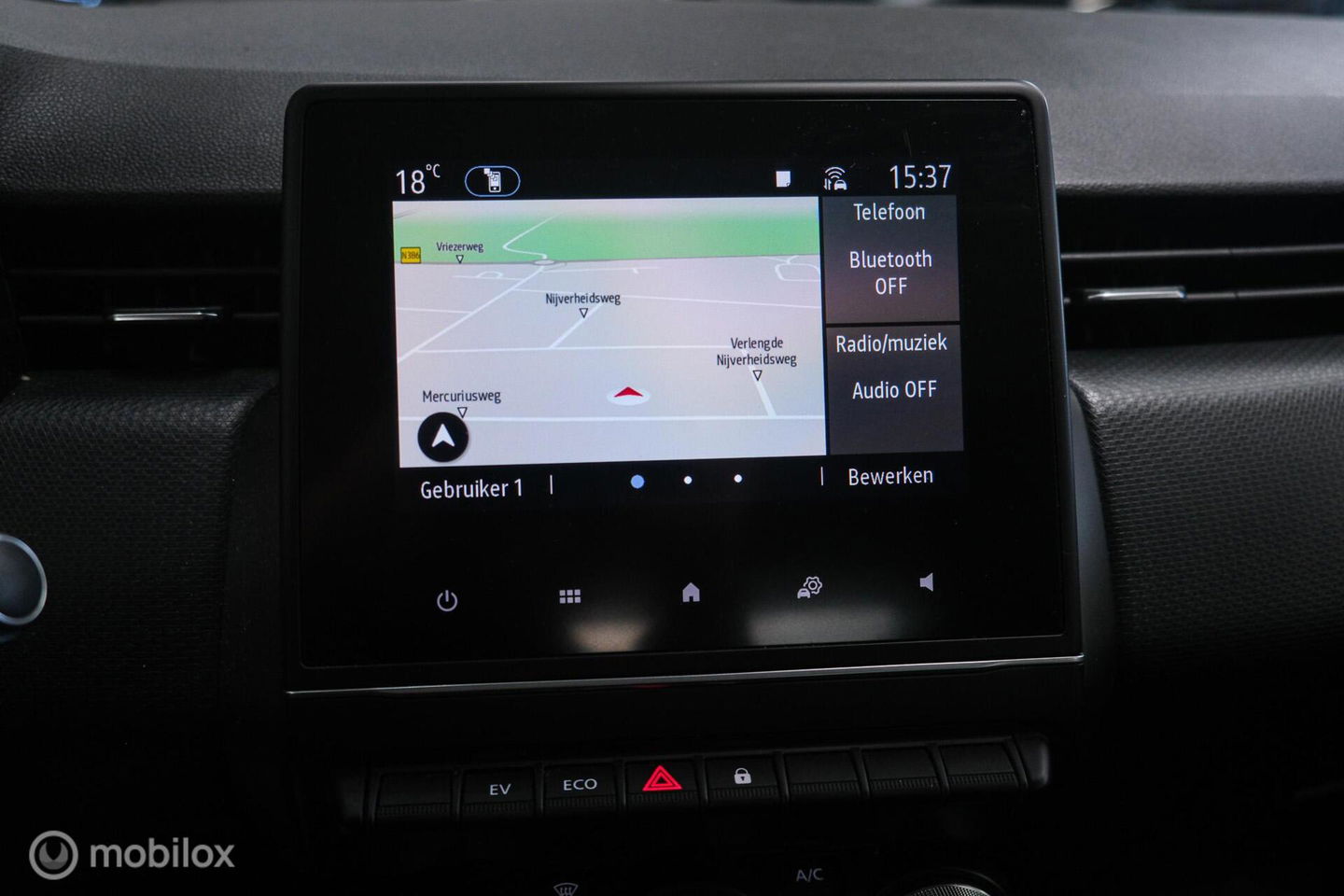 Renault Clio 1.6 E-Tech Hybrid 140 pk Automaat | BTW auto | NAP NL auto | meeneemprijs | All Seasons | LED | Navigatie | Lane assist |