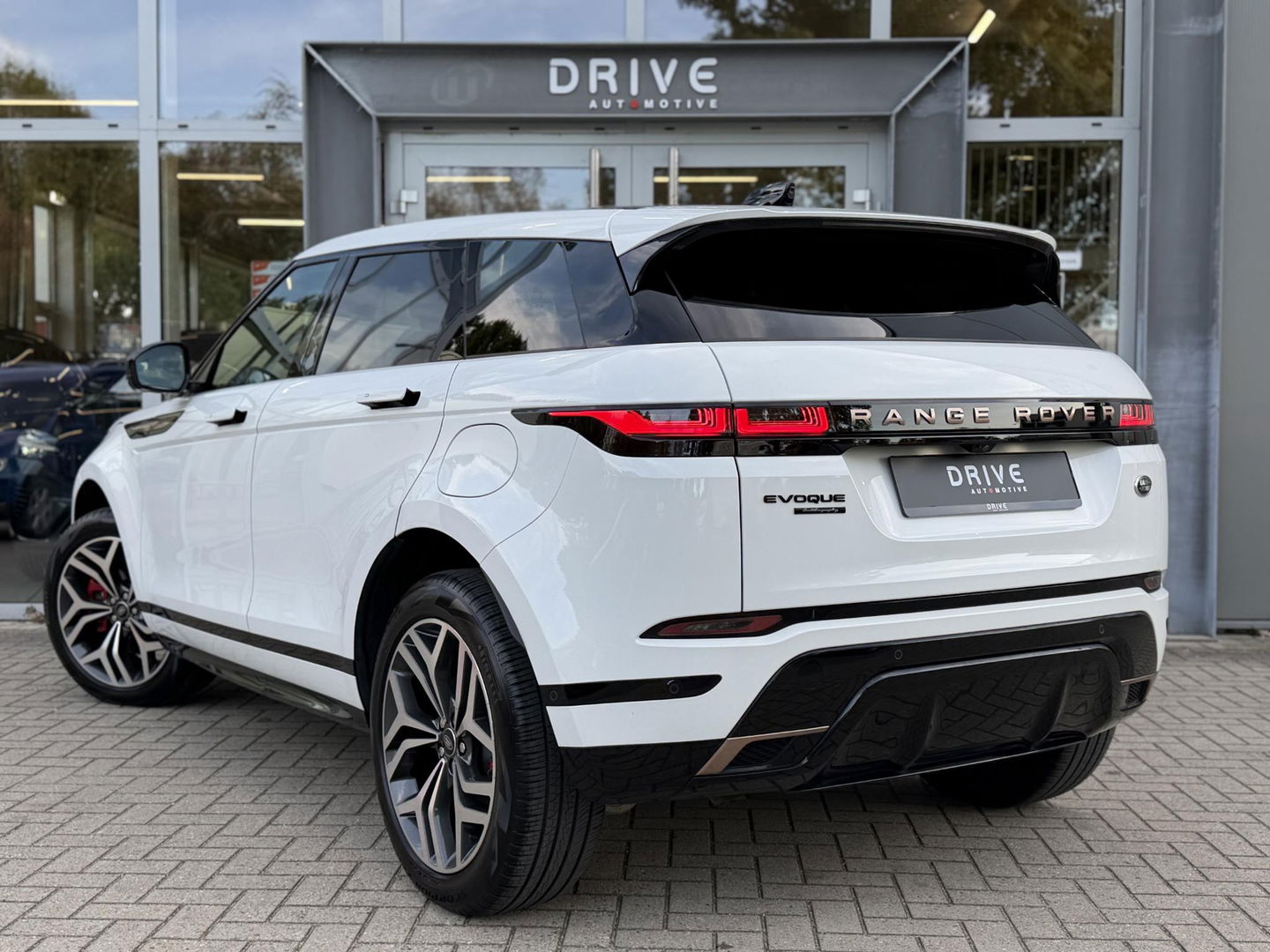 Land Rover Range Rover Evoque 1.5 P300e AWD R-Dynamic Autobiography SOH95%|Pano|360Cam|Meridian|ACC|Diamand Leder|Memory|Digitaal dash|Matrix Led