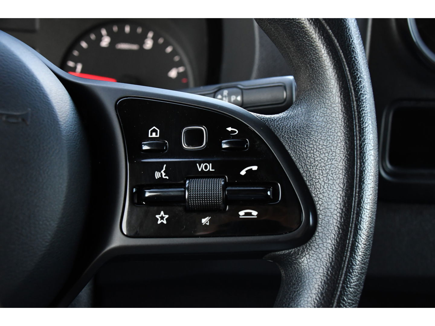 Mercedes-Benz Sprinter 315 1.9 CDI L2H2 Black Edition Camera, Carplay, LED, 150pk, Automaat, Multimedia, Uniek!