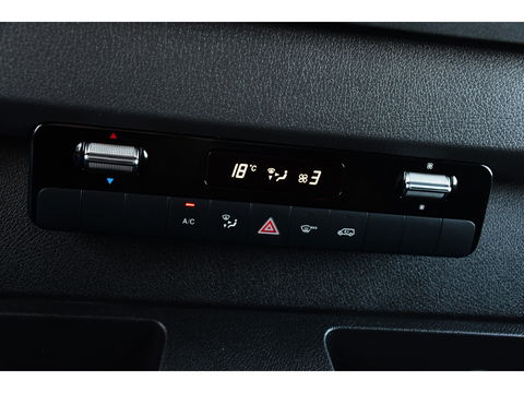 Mercedes-Benz Sprinter 315 1.9 CDI L2H2 Black Edition Camera, Carplay, LED, 150pk, Automaat, Multimedia, Uniek!
