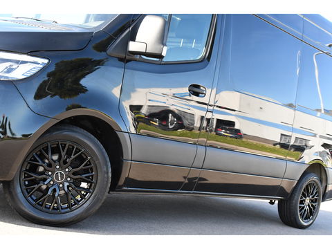 Mercedes-Benz Sprinter 315 1.9 CDI L2H2 Black Edition Camera, Carplay, LED, 150pk, Automaat, Multimedia, Uniek!