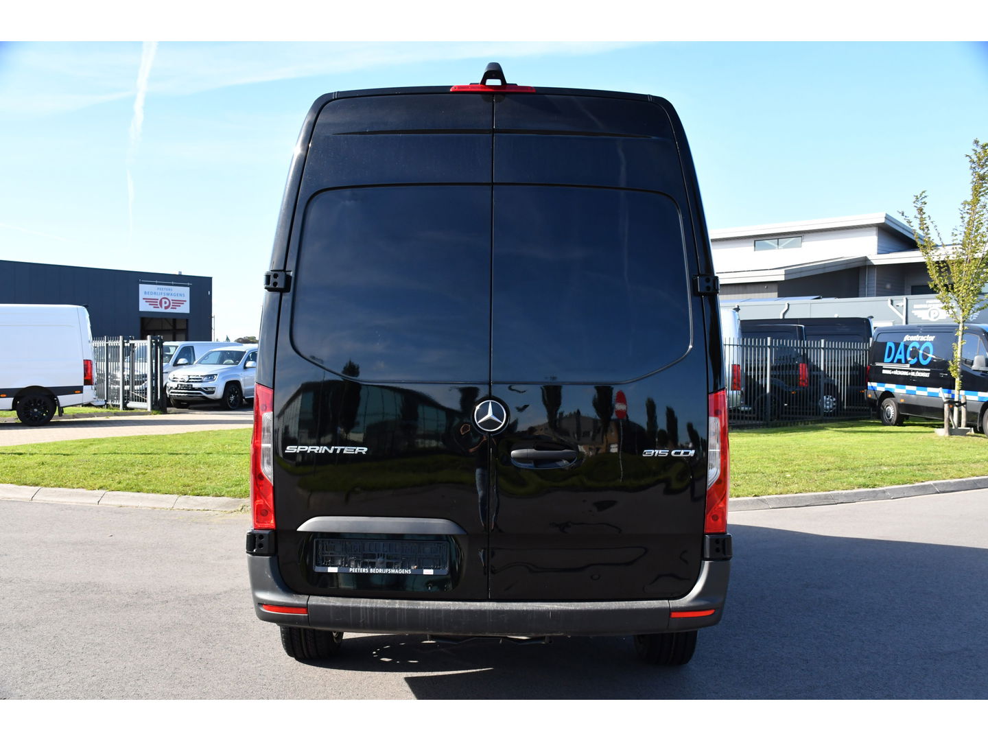 Mercedes-Benz Sprinter 315 1.9 CDI L2H2 Black Edition Camera, Carplay, LED, 150pk, Automaat, Multimedia, Uniek!