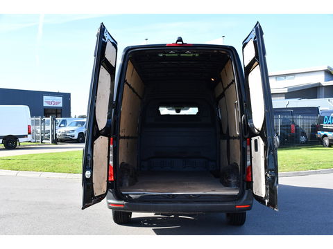 Mercedes-Benz Sprinter 315 1.9 CDI L2H2 Black Edition Camera, Carplay, LED, 150pk, Automaat, Multimedia, Uniek!