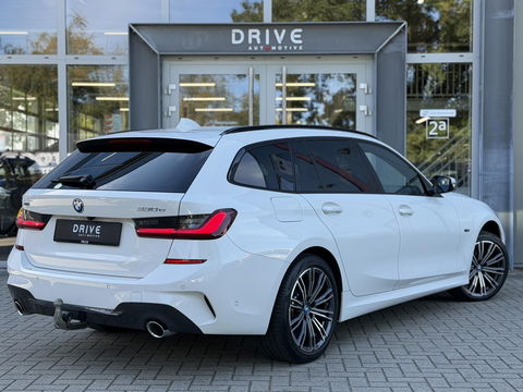 BMW 3 Serie Touring 330e xDrive High Ex. M-Sport|SOH90%|Pano|Laser|Driving Ass Prof|HUD|HiFi||Trekhaak