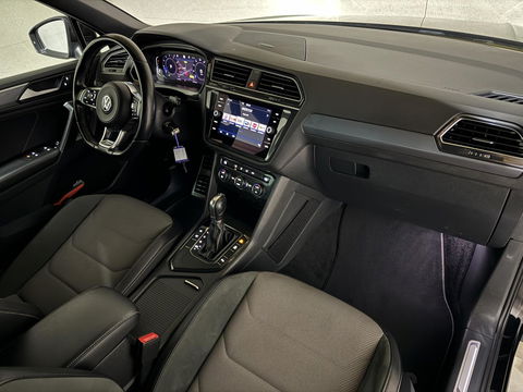 Volkswagen Tiguan 1.5 TSI ACT 2x R-Line Virtual ACC Carplay NAP