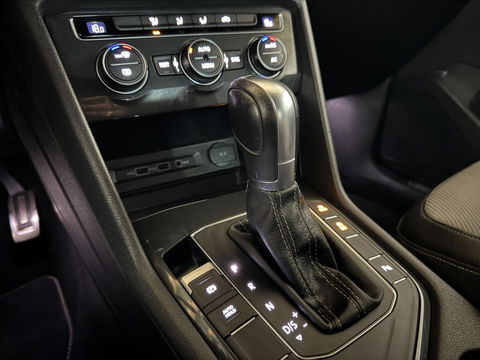 Volkswagen Tiguan 1.5 TSI ACT 2x R-Line Virtual ACC Carplay NAP