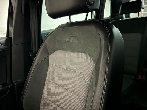 Volkswagen Tiguan 1.5 TSI ACT 2x R-Line Virtual ACC Carplay NAP