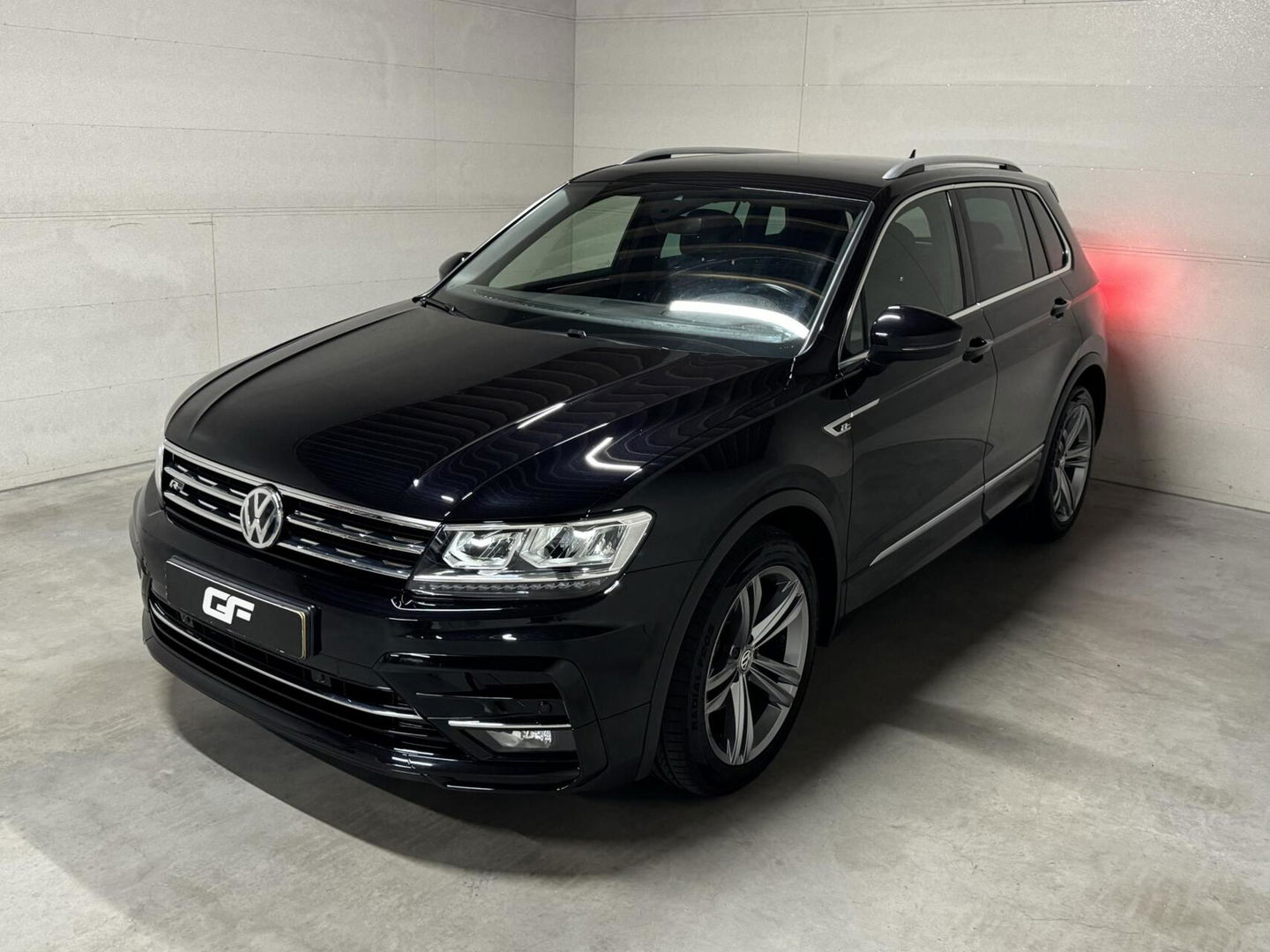 Volkswagen Tiguan 1.5 TSI ACT 2x R-Line Virtual ACC Carplay NAP