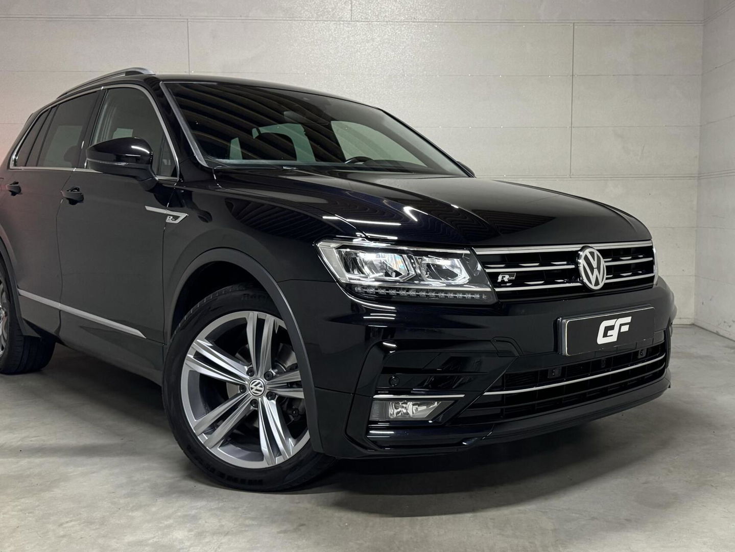 Volkswagen Tiguan 1.5 TSI ACT 2x R-Line Virtual ACC Carplay NAP
