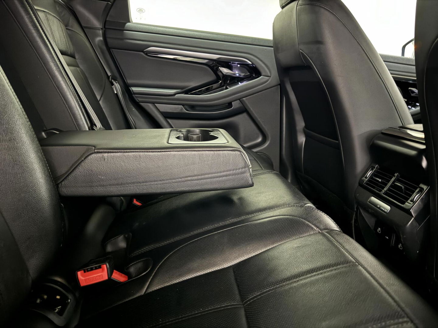 Land Rover Range Rover Evoque 1.5 P300e AWD R-Dynamic S Pano 360° Memory Leer Trekh.
