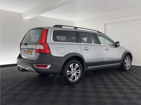 Volvo XC70 2.0 D3 FWD Limited Edition Aut. *LUXURY-LEATHER | BI-XENON | ADAPTIVE-CRUISE | BLIS | NAVI-FULLMAP | HEATED-COMFORTSEATS | ECC | PRIVACY-GLASS | LANE-ASSIST | PDC | TOWBAR | 17''ALU*