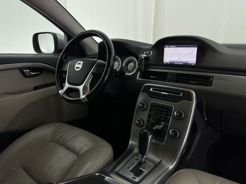 Volvo XC70 2.0 D3 FWD Limited Edition Aut. *LUXURY-LEATHER | BI-XENON | ADAPTIVE-CRUISE | BLIS | NAVI-FULLMAP | HEATED-COMFORTSEATS | ECC | PRIVACY-GLASS | LANE-ASSIST | PDC | TOWBAR | 17''ALU*