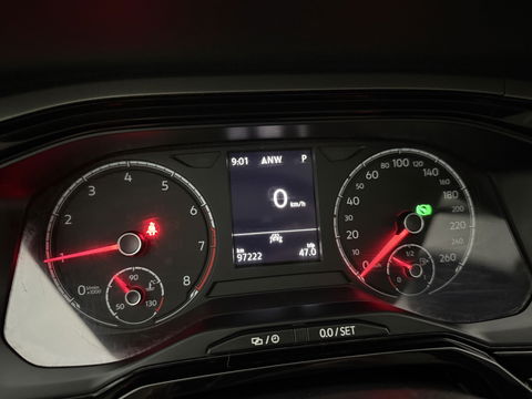 Volkswagen Polo 1.0 TSI R-line | Adaptive Cruise | Carplay | LED | DSG | Airco | NAP