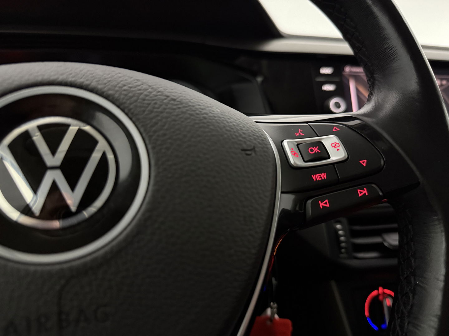 Volkswagen Polo 1.0 TSI R-line | Adaptive Cruise | Carplay | LED | DSG | Airco | NAP
