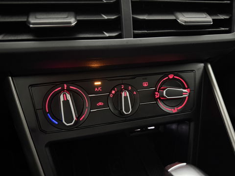 Volkswagen Polo 1.0 TSI R-line | Adaptive Cruise | Carplay | LED | DSG | Airco | NAP
