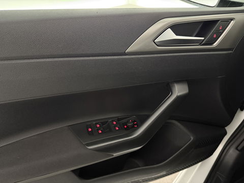 Volkswagen Polo 1.0 TSI R-line | Adaptive Cruise | Carplay | LED | DSG | Airco | NAP