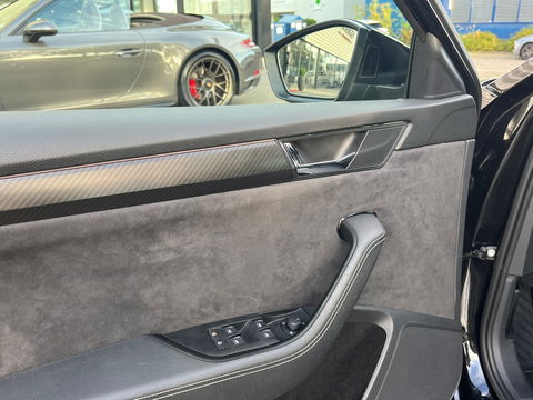 Škoda Superb Combi 1.5 TSI ACT Sportline 218PK|Pano|Memory|ACC|Carplay|Pdc|DCC|Ambient Light|DAB