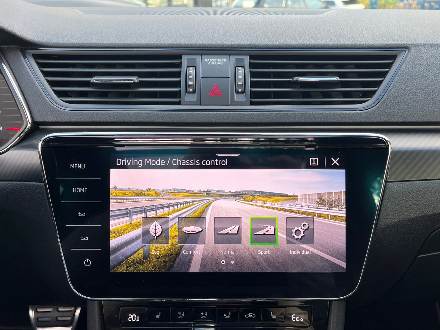 Škoda Superb Combi 1.5 TSI ACT Sportline 218PK|Pano|Memory|ACC|Carplay|Pdc|DCC|Ambient Light|DAB