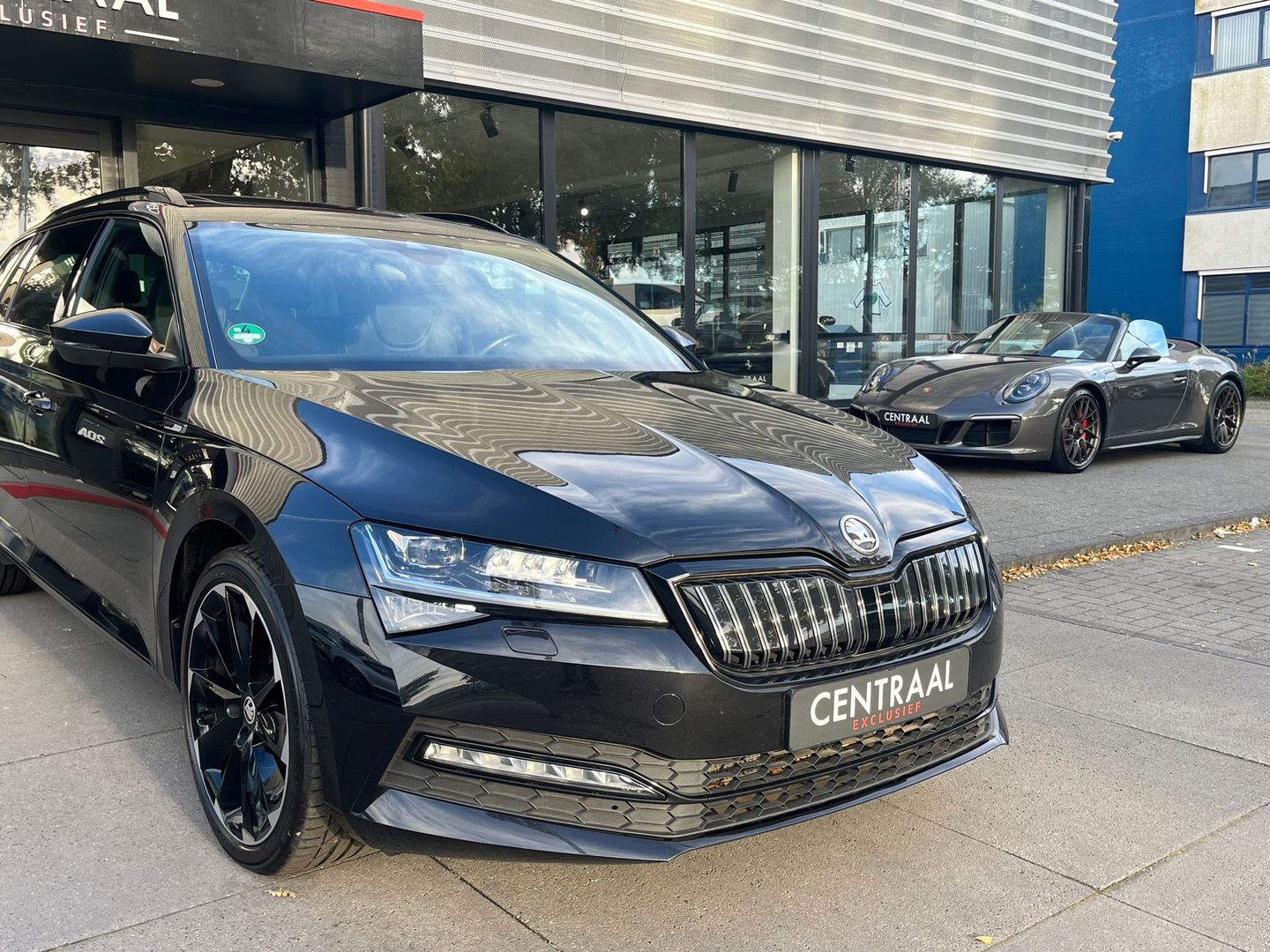 Škoda Superb Combi 1.5 TSI ACT Sportline 218PK|Pano|Memory|ACC|Carplay|Pdc|DCC|Ambient Light|DAB