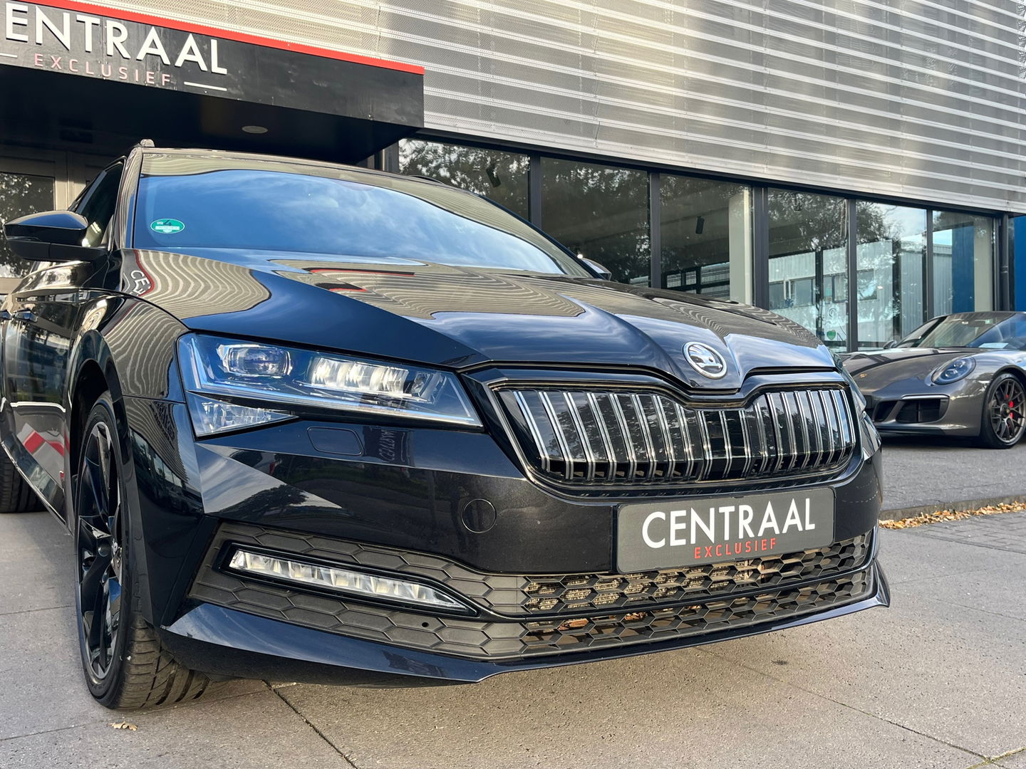 Škoda Superb Combi 1.5 TSI ACT Sportline 218PK|Pano|Memory|ACC|Carplay|Pdc|DCC|Ambient Light|DAB