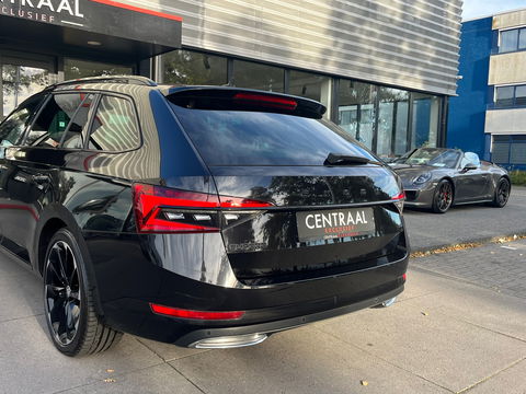 Škoda Superb Combi 1.5 TSI ACT Sportline 218PK|Pano|Memory|ACC|Carplay|Pdc|DCC|Ambient Light|DAB
