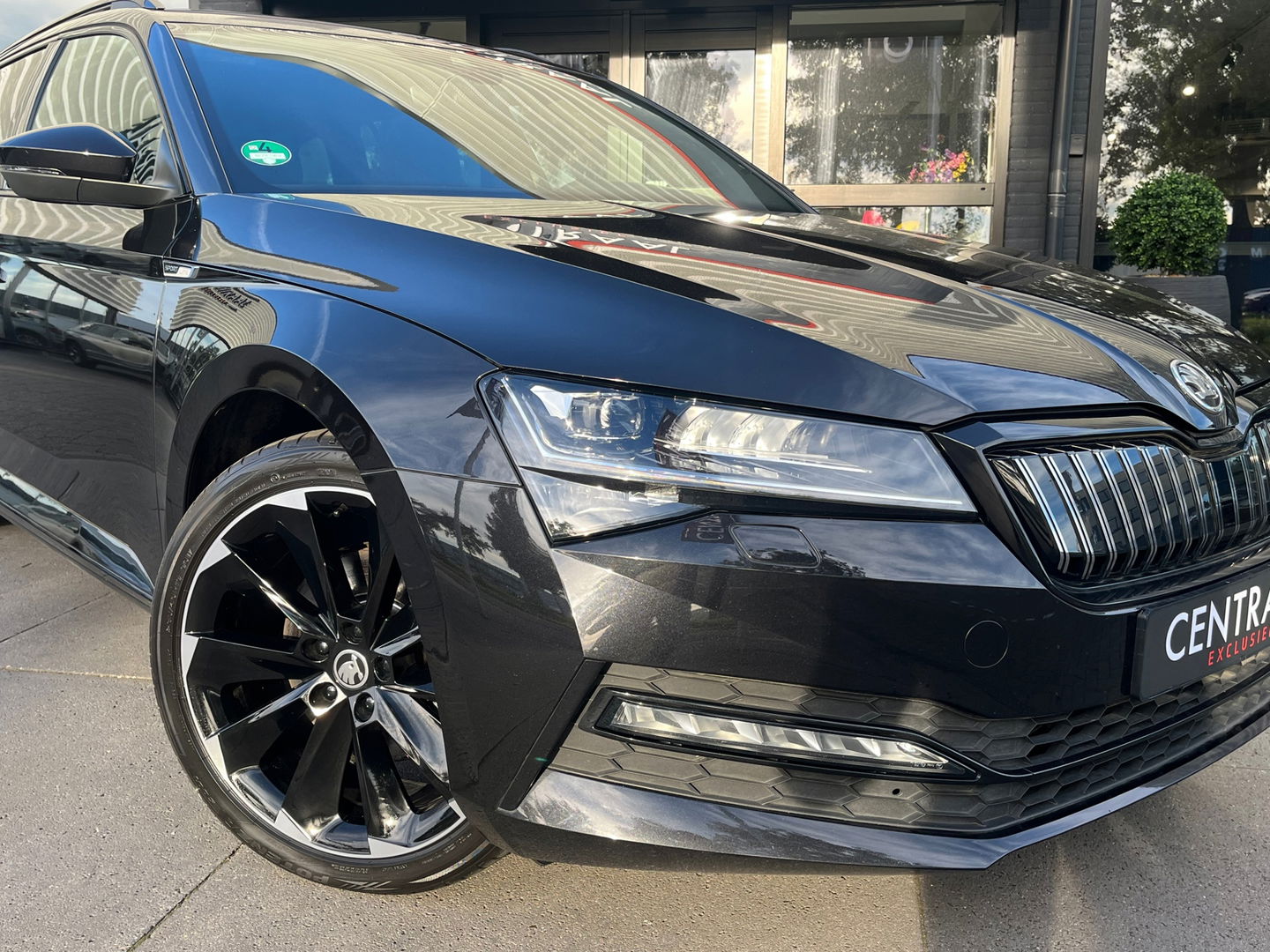 Škoda Superb Combi 1.5 TSI ACT Sportline 218PK|Pano|Memory|ACC|Carplay|Pdc|DCC|Ambient Light|DAB
