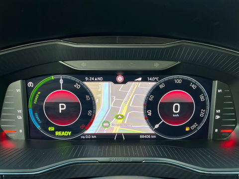 Škoda Superb Combi 1.5 TSI ACT Sportline 218PK|Pano|Memory|ACC|Carplay|Pdc|DCC|Ambient Light|DAB