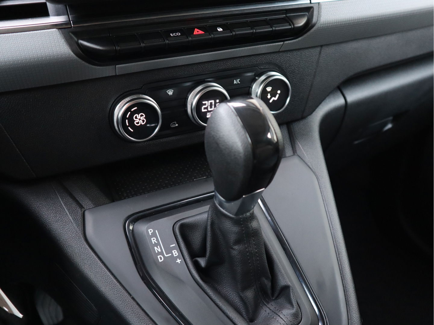 Renault Kangoo E-Tech Advance 44 kWh - Cruise Controle - Apple Carplay - Clima - PDC