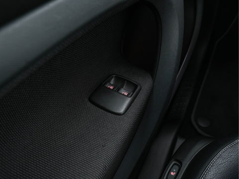 Smart Fortwo EQ Business Solution 18 kWh [ 3-Fase ] ( SOH-93%) Aut. *PANO | LUXURY-LEATHER | NAVI-FULLMAP | CAMERA | HEATED-COMFORTSEATS | AIRCO | CRUISE | AMBIENT-LIGHT | 15''ALU*