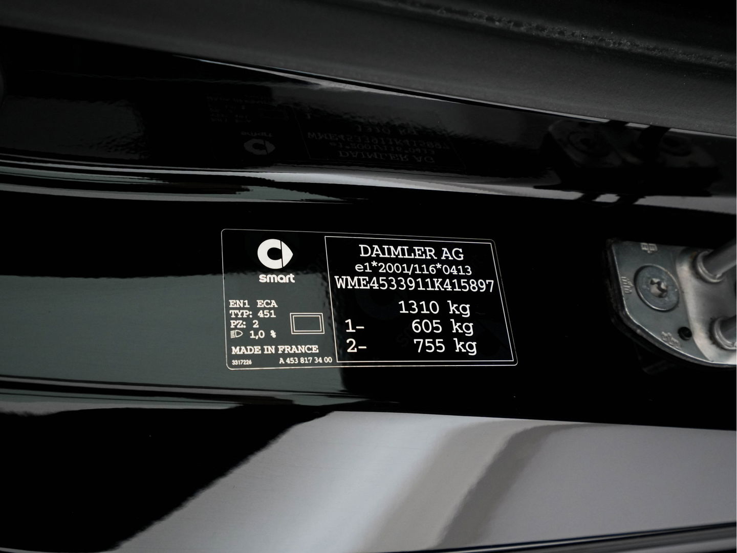 Smart Fortwo EQ Business Solution 18 kWh [ 3-Fase ] ( SOH-93%) Aut. *PANO | LUXURY-LEATHER | NAVI-FULLMAP | CAMERA | HEATED-COMFORTSEATS | AIRCO | CRUISE | AMBIENT-LIGHT | 15''ALU*