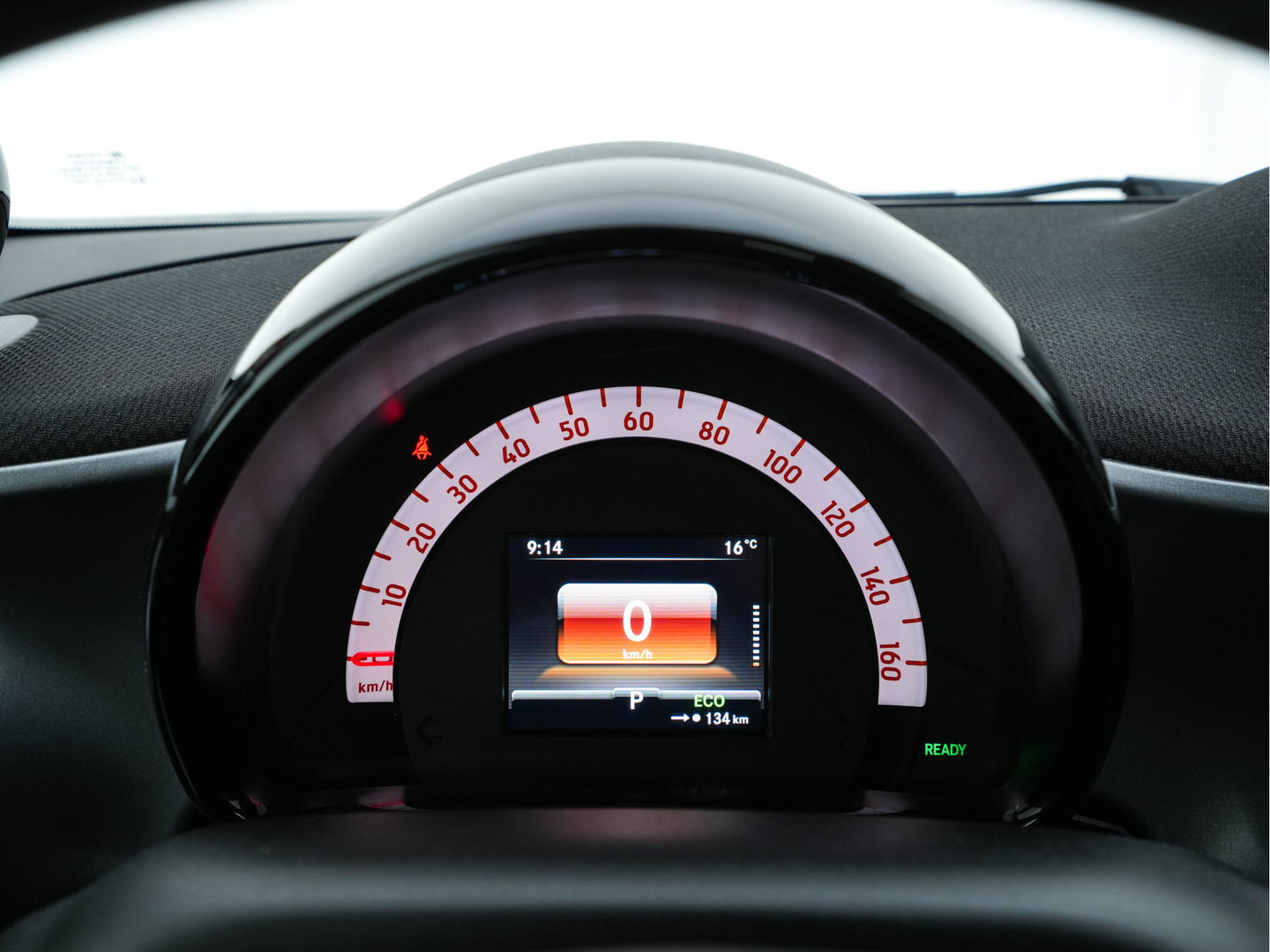 Smart Fortwo EQ Business Solution 18 kWh [ 3-Fase ] ( SOH-93%) Aut. *PANO | LUXURY-LEATHER | NAVI-FULLMAP | CAMERA | HEATED-COMFORTSEATS | AIRCO | CRUISE | AMBIENT-LIGHT | 15''ALU*