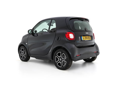 Smart Fortwo EQ Business Solution 18 kWh [ 3-Fase ] ( SOH-93%) Aut. *PANO | LUXURY-LEATHER | NAVI-FULLMAP | CAMERA | HEATED-COMFORTSEATS | AIRCO | CRUISE | AMBIENT-LIGHT | 15''ALU*