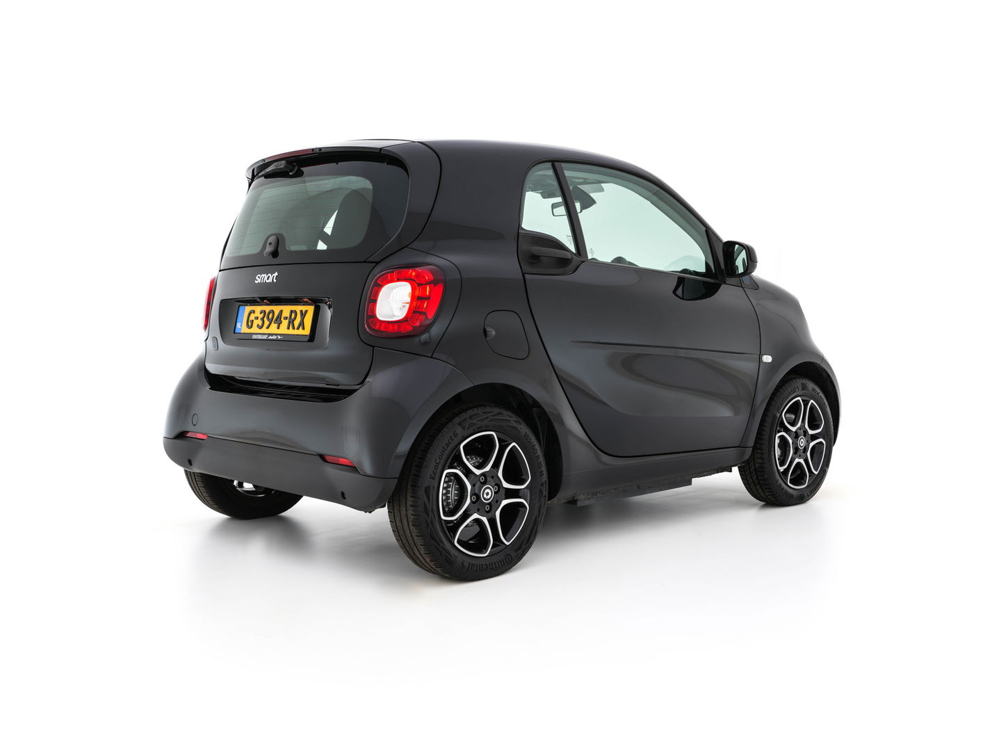 Smart Fortwo EQ Business Solution 18 kWh [ 3-Fase ] ( SOH-93%) Aut. *PANO | LUXURY-LEATHER | NAVI-FULLMAP | CAMERA | HEATED-COMFORTSEATS | AIRCO | CRUISE | AMBIENT-LIGHT | 15''ALU*