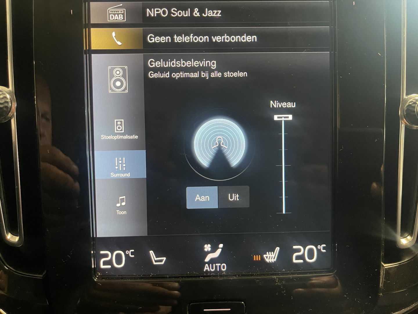 Volvo XC40 1.5 T5 Recharge plus Dark 261 pk apple/android van eerste eigenaar