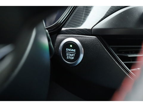 Ford FOCUS Wagon 1.0 155 PK Hybrid ST Line X Business | Navi | CarPlay | Camera | Stoel-stuurverw. | Keyless | 18"