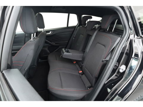 Ford FOCUS Wagon 1.0 155 PK Hybrid ST Line X Business | Navi | CarPlay | Camera | Stoel-stuurverw. | Keyless | 18"