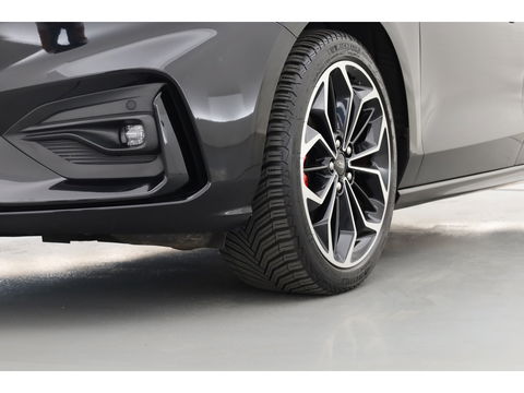 Ford FOCUS Wagon 1.0 155 PK Hybrid ST Line X Business | Navi | CarPlay | Camera | Stoel-stuurverw. | Keyless | 18"