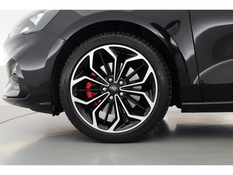 Ford FOCUS Wagon 1.0 155 PK Hybrid ST Line X Business | Navi | CarPlay | Camera | Stoel-stuurverw. | Keyless | 18"