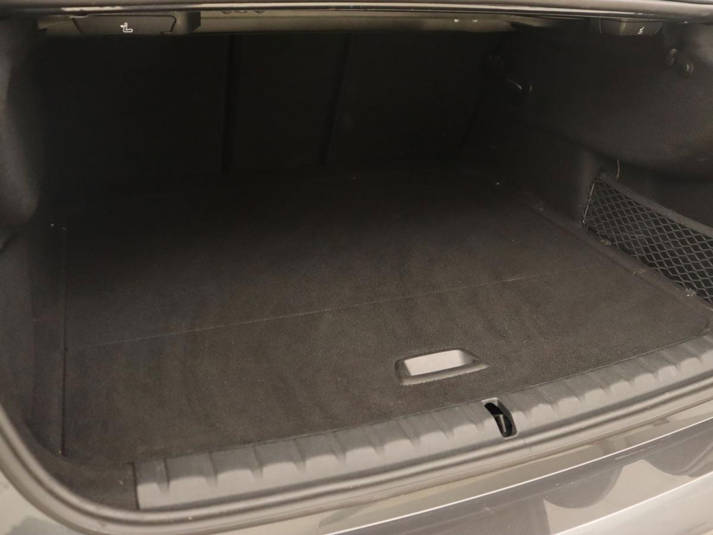 BMW 2 Serie 218i M Sport | Panoramadak | Sportstoelen | Leder | Camera | Carplay | Live Cockpit | Stoelverwarming | Getint glas | Navigatie | Climate control | Full LED