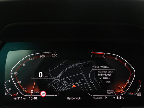 BMW 2 Serie 218i M Sport | Panoramadak | Sportstoelen | Leder | Camera | Carplay | Live Cockpit | Stoelverwarming | Getint glas | Navigatie | Climate control | Full LED