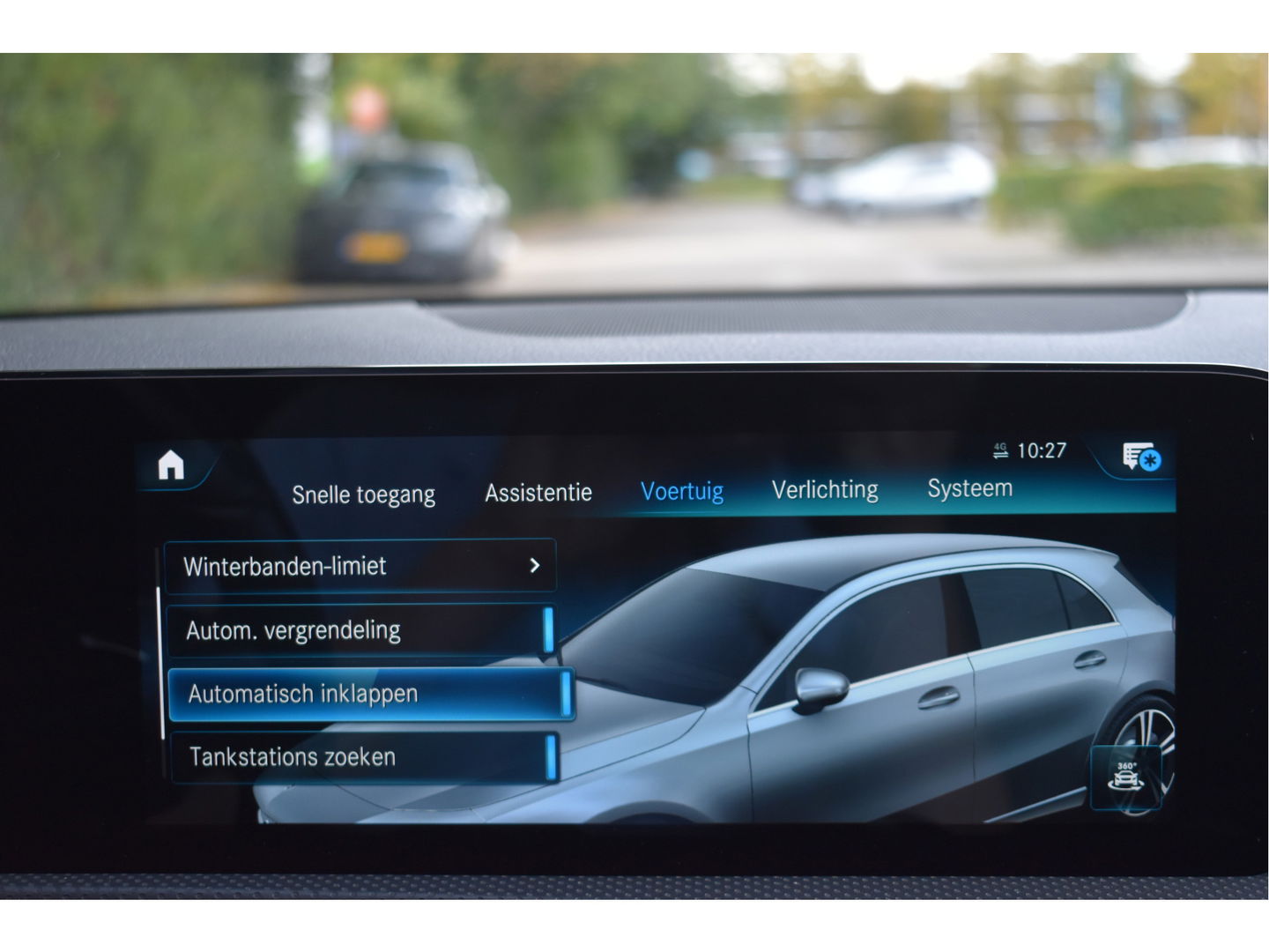 Mercedes-Benz A-Klasse 200 Business Solution AMG Night 163pk | Pano.dak | Camera | Sfeerverlichting | Virtual cockpit | Carplay | Stoelverwarming | Dodehoekdetectie