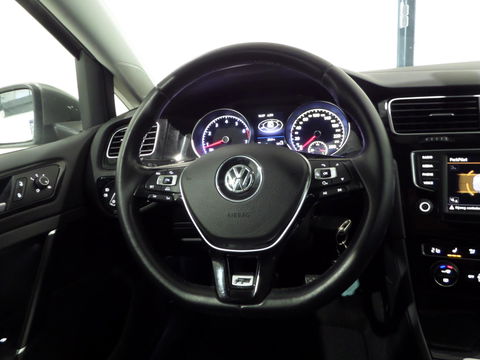 Volkswagen GOLF Variant 1.2 TSI Business Edition Connected R-Line "Origineel NL!" 1e eigenaar! Xenon-LED Apple-Carplay Trekhaak