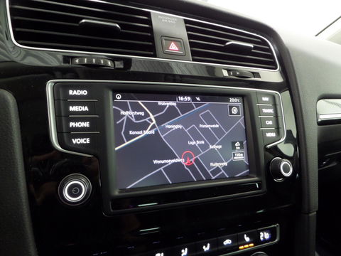 Volkswagen GOLF Variant 1.2 TSI Business Edition Connected R-Line "Origineel NL!" 1e eigenaar! Xenon-LED Apple-Carplay Trekhaak